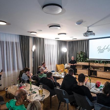 Hotel Restovna Jíloviště Zewnętrze zdjęcie