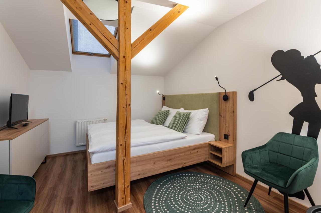 Hotel Restovna Jíloviště Zewnętrze zdjęcie