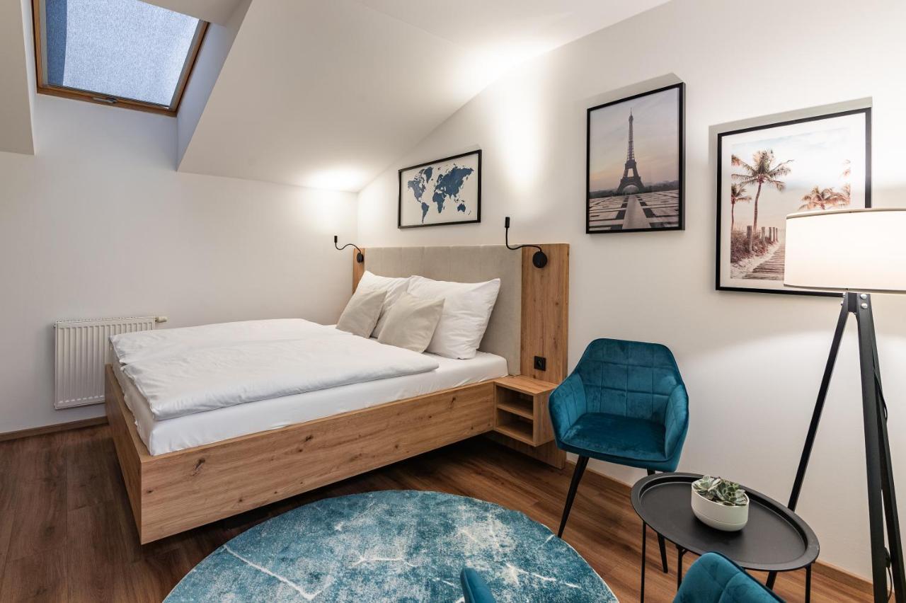 Hotel Restovna Jíloviště Zewnętrze zdjęcie