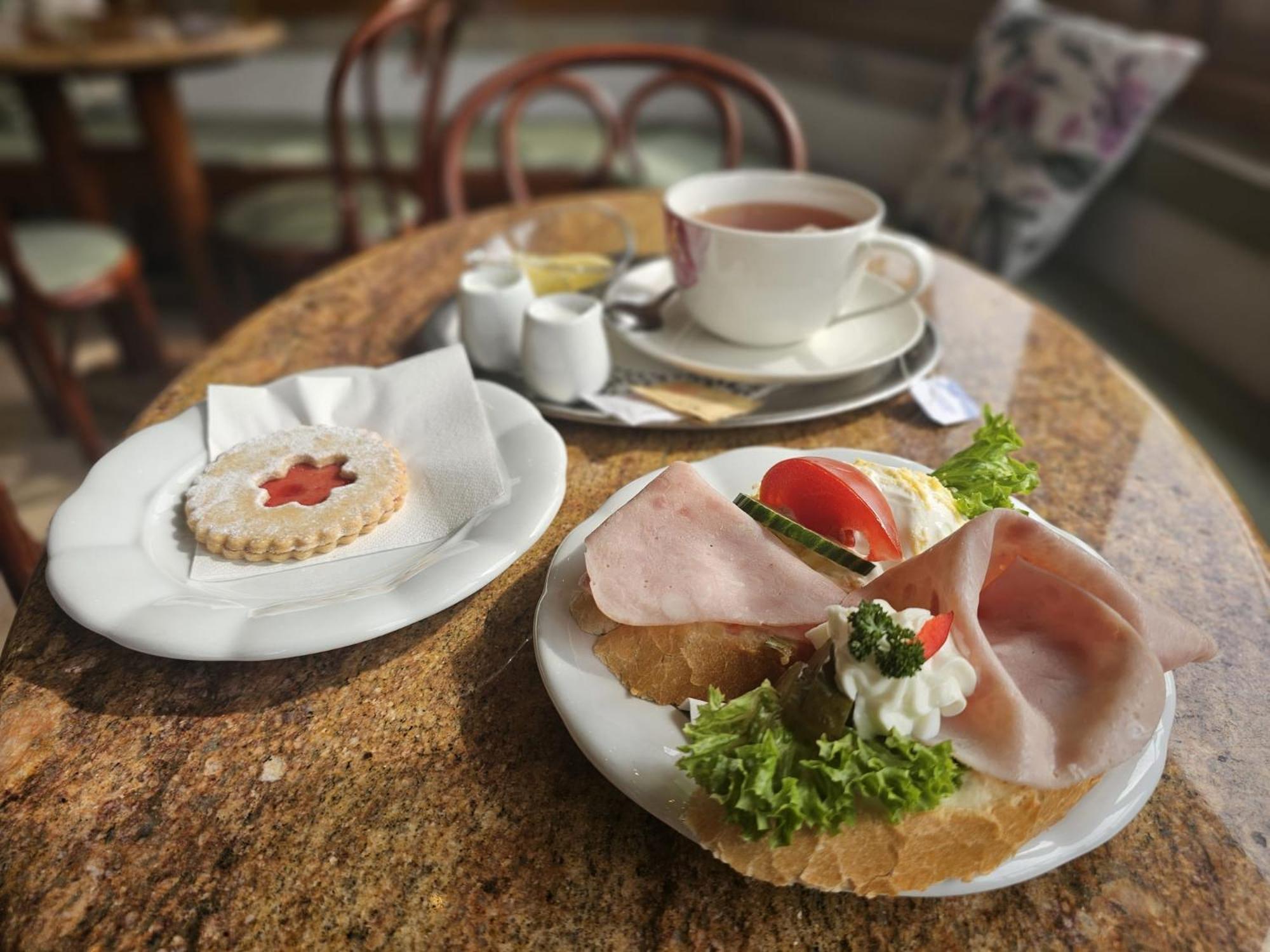 Hotel Restovna Jíloviště Zewnętrze zdjęcie