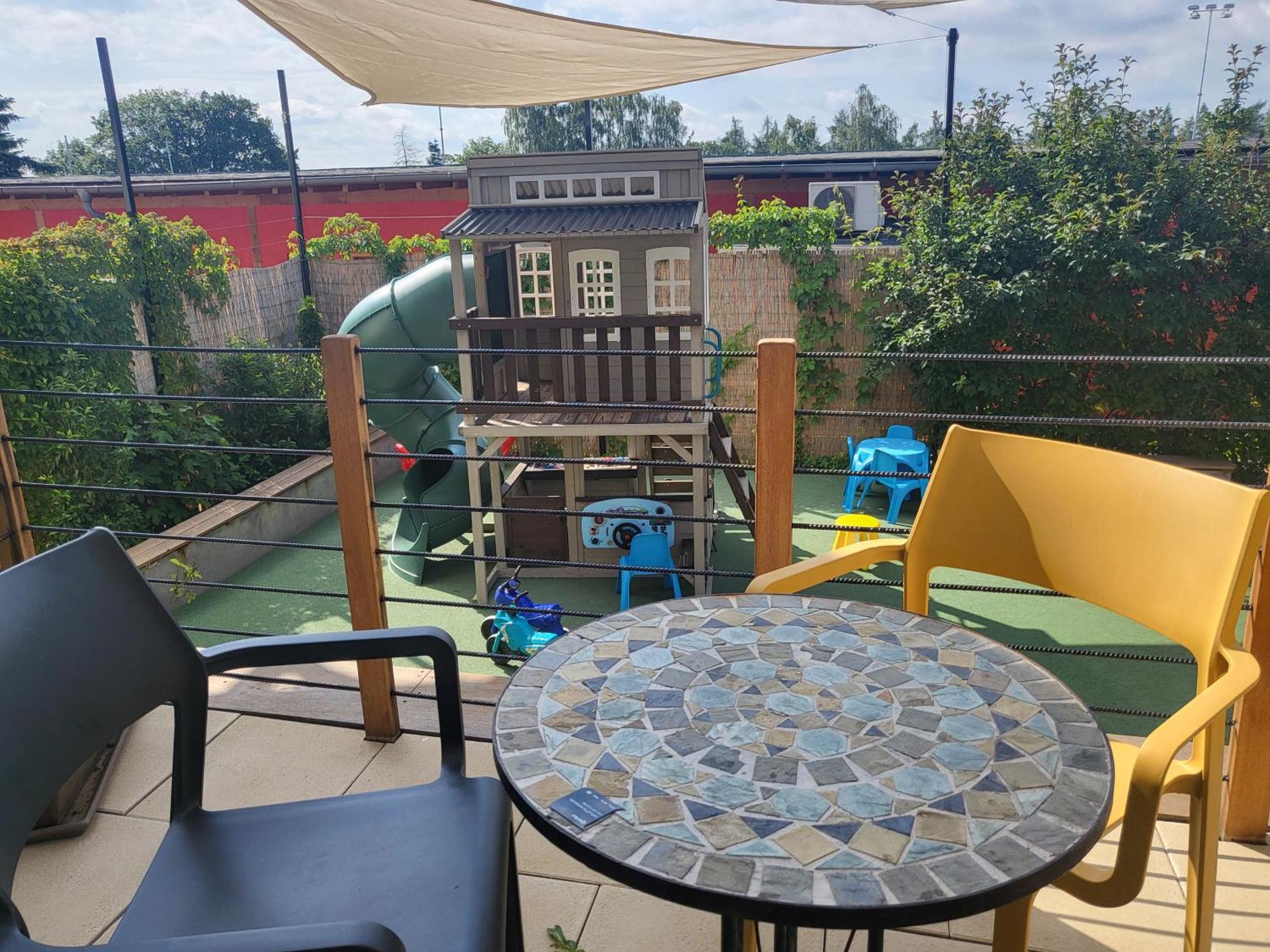 Hotel Restovna Jíloviště Zewnętrze zdjęcie